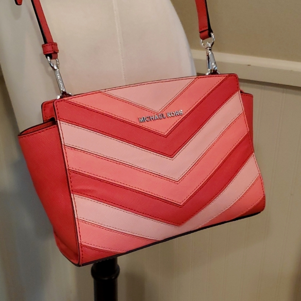 Michael Kors chevron Selma crossbody